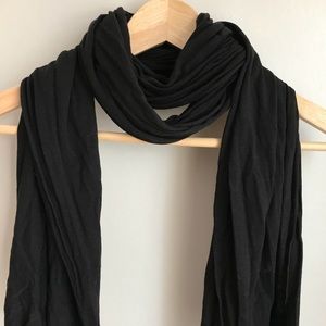 Black Jersey Weight Scarf🧣